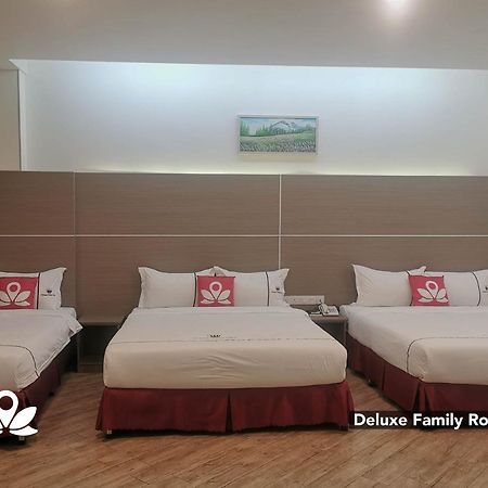 Zen Rooms Ambassador Residence Bintulu Extérieur photo