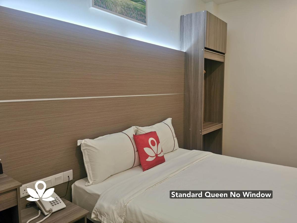 Zen Rooms Ambassador Residence Bintulu Extérieur photo